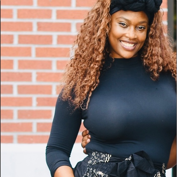 Meet your Posher, Lei - Picture 2 of 4